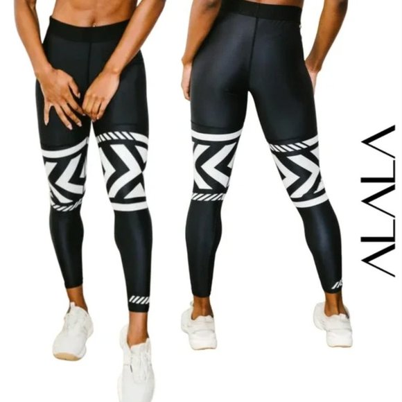 Alala Moto Leggings in Black and White Mid-Rise, XS - Picture 1 of 12